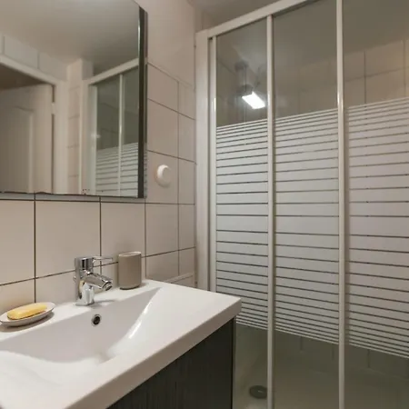 Charming T2 Near Montmartre * Paris